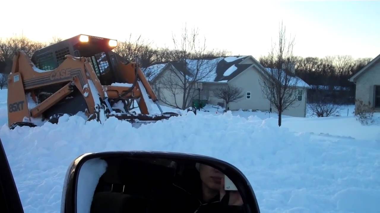 Blizzard 2011 ... the clean up #3 - YouTube