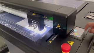 Vulcan FC500VC QR Code Mixed Jobs Digital Flatbed Carton Box Sample Cutting Plotter Machine