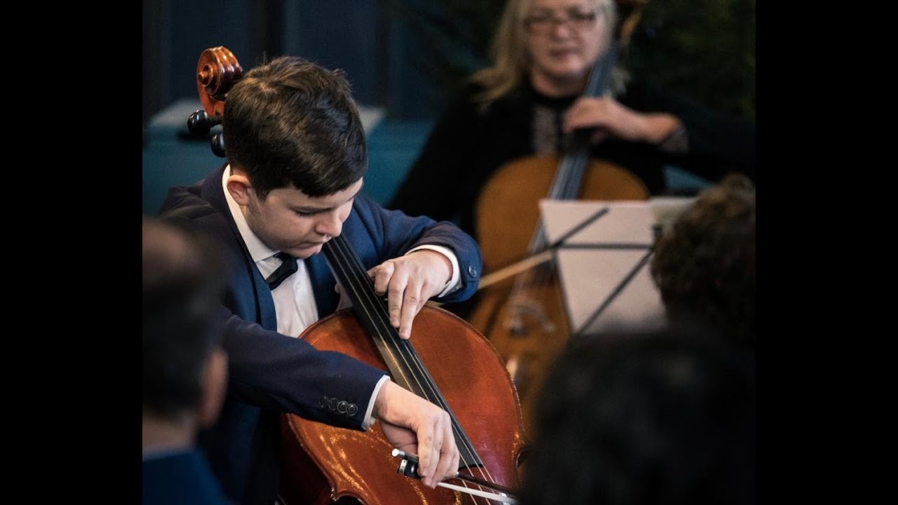 Veracini, Largo, Benjamin Branson (13) and the Collegium Cantorum chamber orchestra