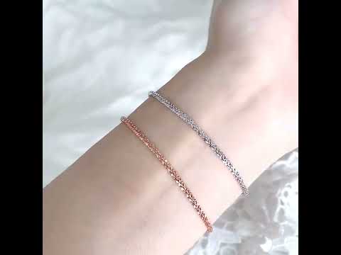 Ivy Glossy Bracelet video 1