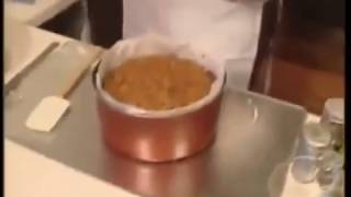 Simple Light Christmas Cake by Odlums