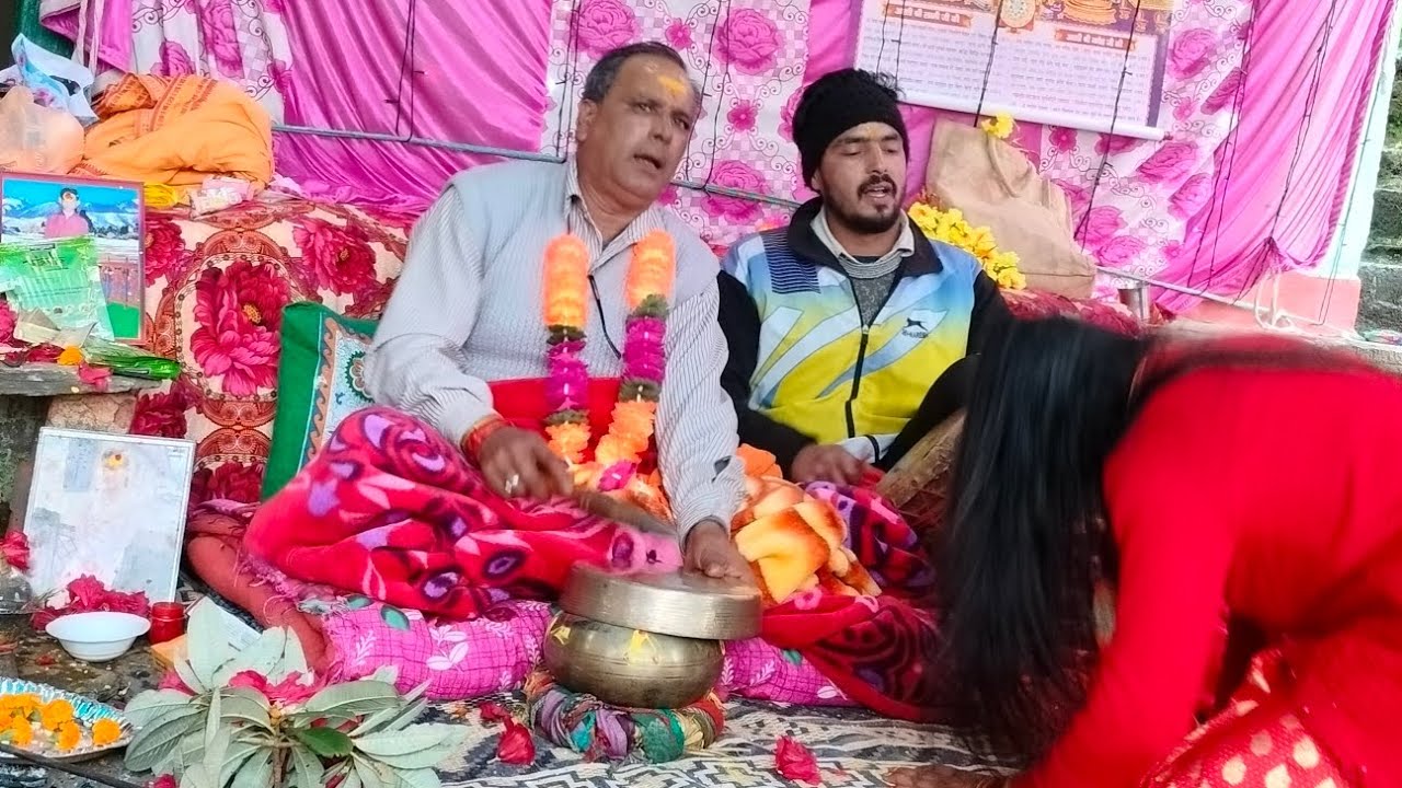 आज से घर में पूजा शुरू #virlediting #youtubevideos #(Dev bhumi uttarakhand)💝
