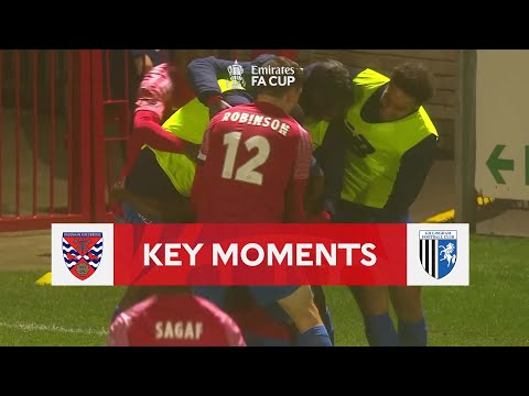 Dagenham & Red. Gillingham Goals And Highlights