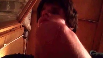 A weird looping glitch in gold wave