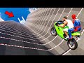 Spider-man aur Franklin Motorcycles ka Mega Ramp Race Challenge - GTA 5