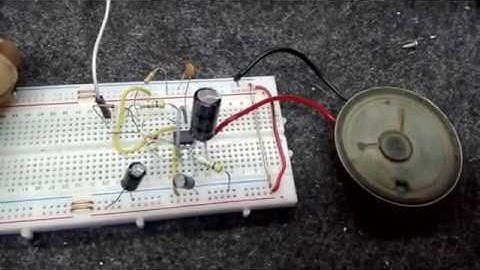 Ding Dong Bell - LM555