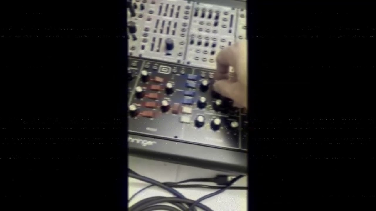 Behringer Model D and Source Audio Collider 2/2