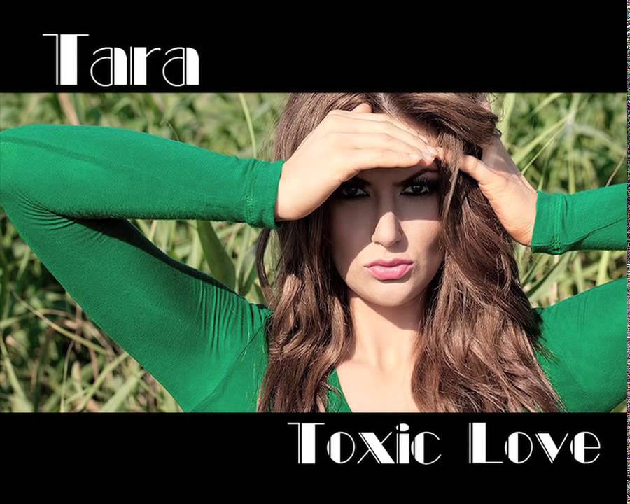 Песни токсиса слушать. Tara Toxic ноги. Toxic Love. Toxic Love story |Crazy in Love |.