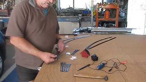 4. Model Trains - Connecting points positioning on track