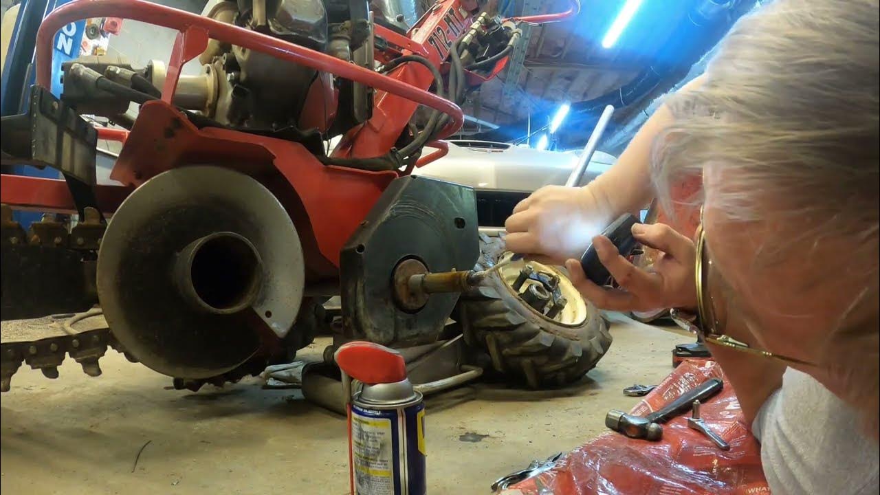 Barreto 712mt Trencher broken Grease fitting Repair. Do easy outs work