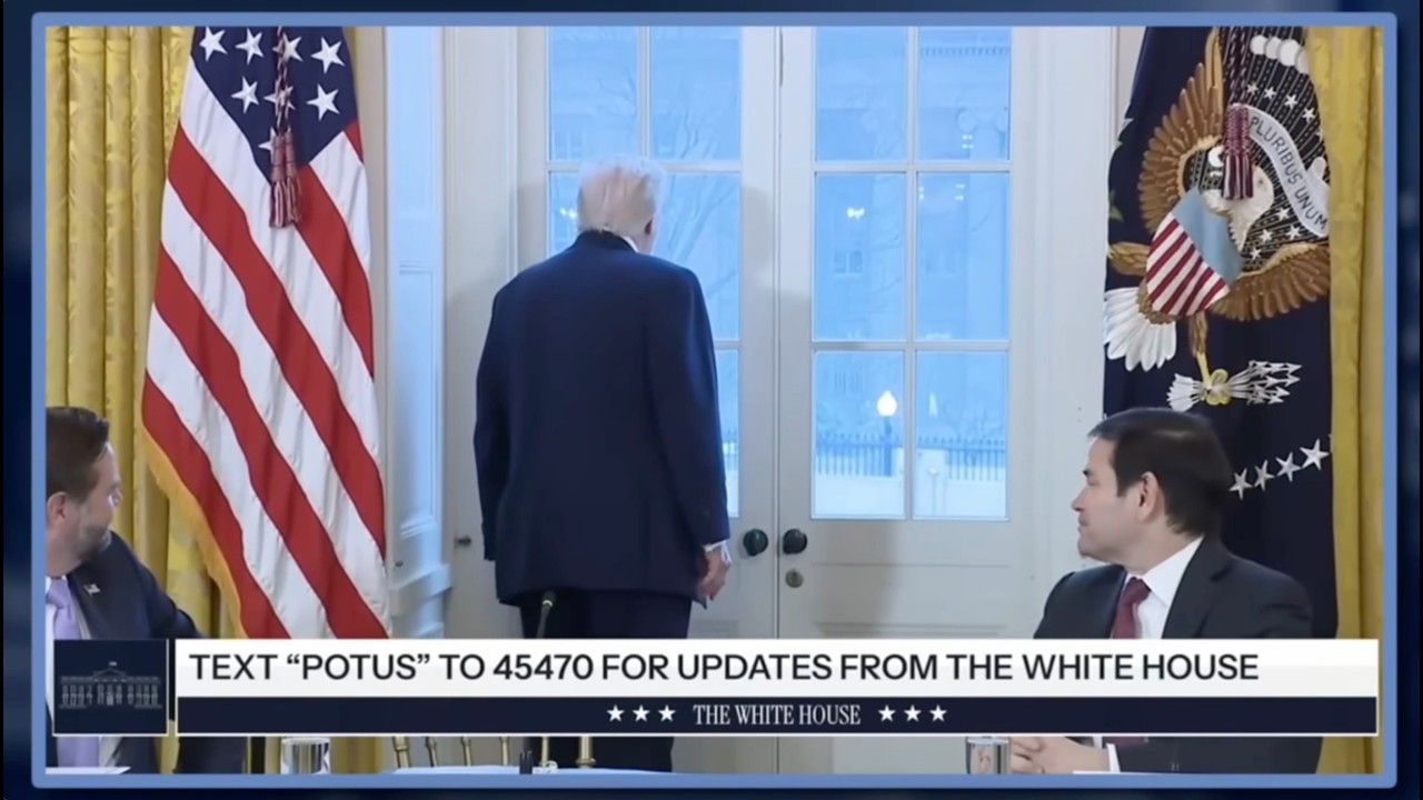 “What If Joe Biden Did That?!” Kimmel, Colbert, & Meyers’ BEST Trump Impersonations Yet 🫣🤣