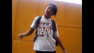 Smash-Pahat Hati (Cover by:Farah)