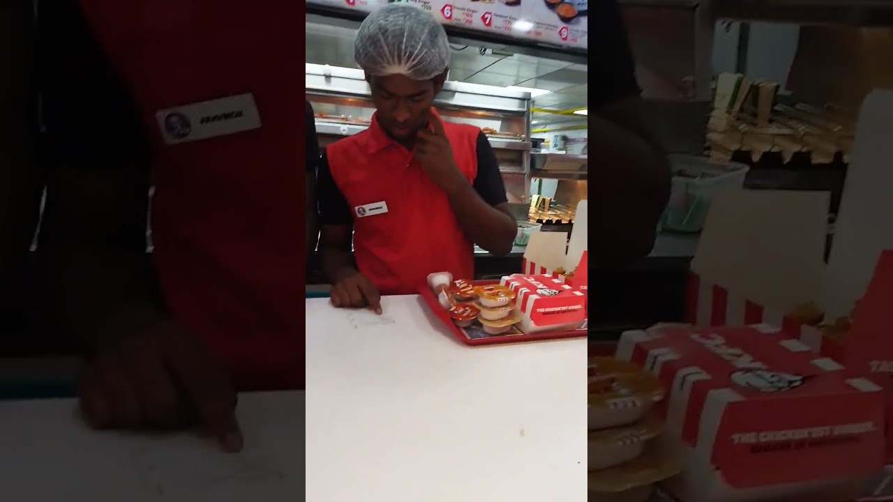 KFC 🍟➕🍔➕🍗 in salem four roads best place to taste crispy chickens enjoyed lot weekend family fun