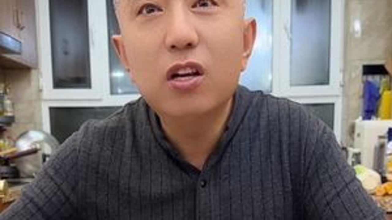 战友战友亲如兄弟，浓浓的战友情#中年#战友情