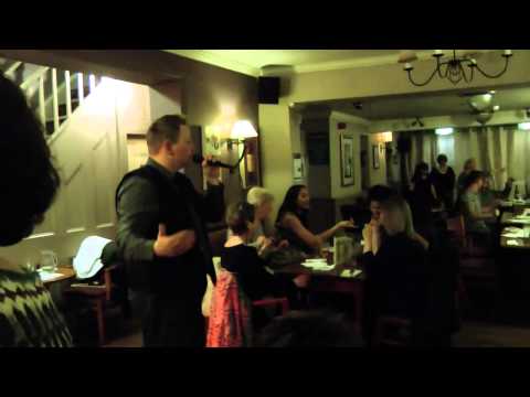 Dean Martin Thats Amore performed live by Gavin Ne...