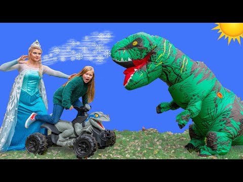 Assistant Helps Frozen Elsa Get Olaf back from the Dinosaurs