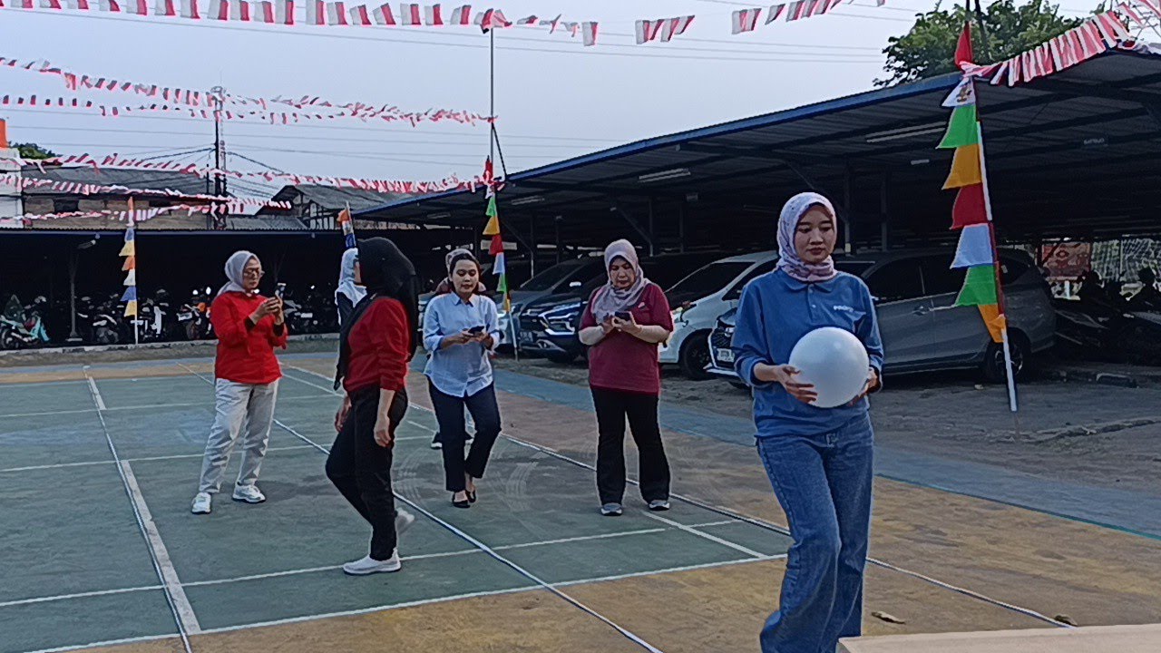 PT.Braja Mukti Cakra | LOMBA ESTAFET BALON | seru banget 