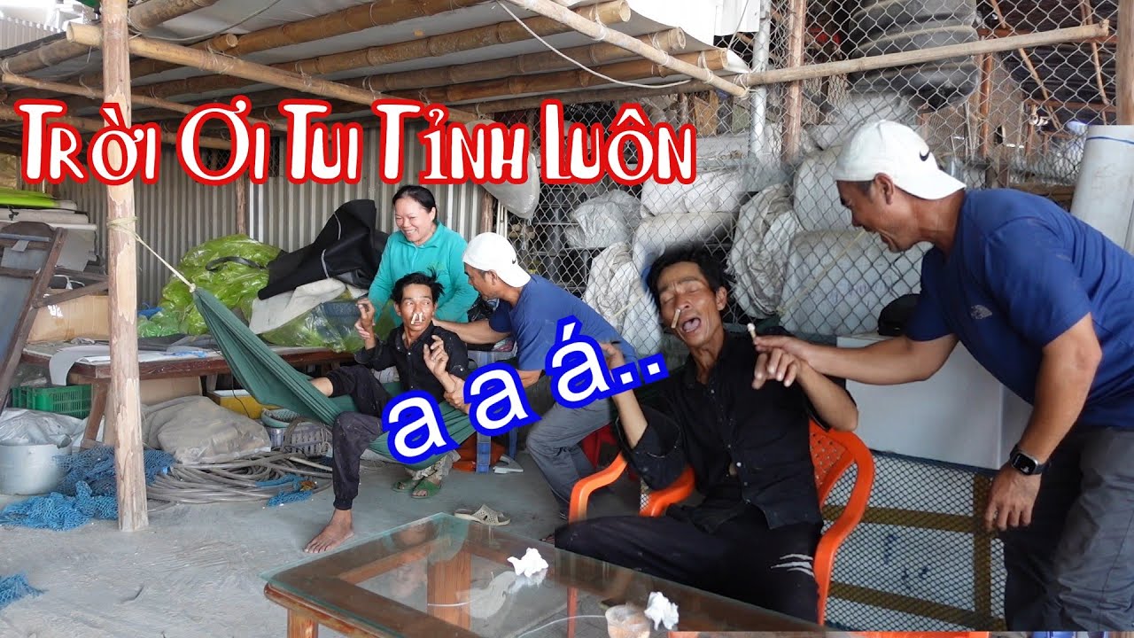 Bà 8 Phong Được Wax Lông Mũi Cười Mệt Nghỉ