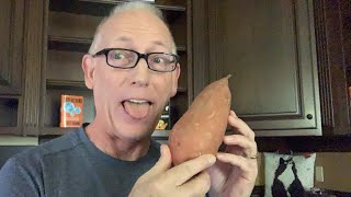 Episode 1199 Scott Adams: Come Join Me For Thanksgiving and Catch up on All the Narrative Crackin'