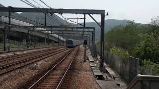 【你實在太快喇】港鐵 AEL CAF-Train (K405/E105) 駛經欣澳站後備月台 (往香港方向)