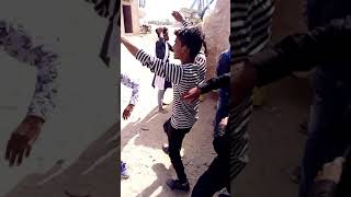 Download Lagu Kya kya bola Monday Chalte Chalte MP3