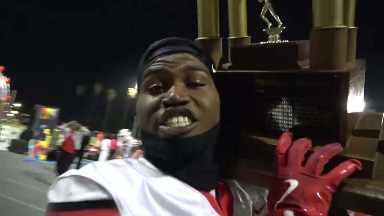 Футбол в старших классах: Лейквуд против Милликена