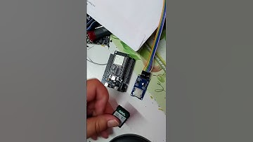 Arrghh! Multiple SD standards! #microcontroller #esp32project #esp32 #python #sd #sdcard #sdcards