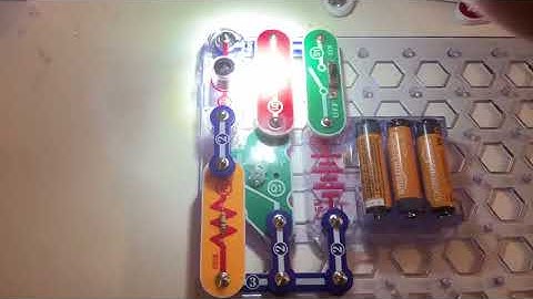 Snap Circuits 203: PNP Dark Control