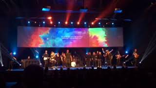 Kevin Ward ministering “Love changes everything” Easter Sunday at Relevant Church