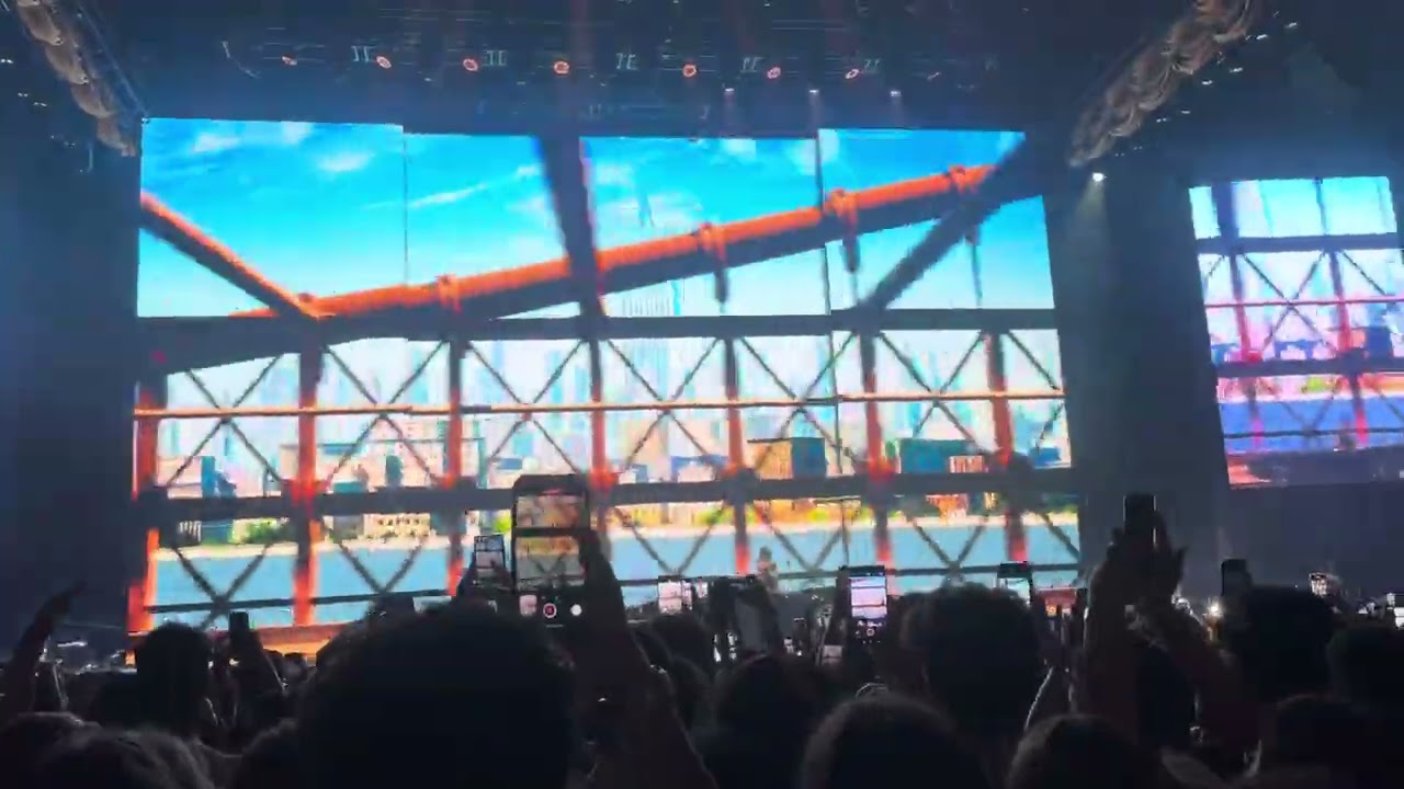 Rauw Alejandro - The Ol’ Skull // Cosa Nuestra Tour Lisboa