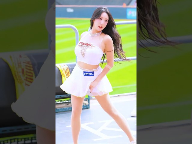 ????헤메코 럭키여진이자나⁉️"러브어택"????리센느 4????서여진 Seo Yeojin 치어리더 직캠 fancam