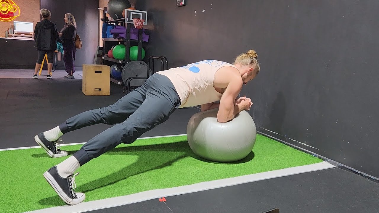 Swiss Ball Plank With Variations YouTube