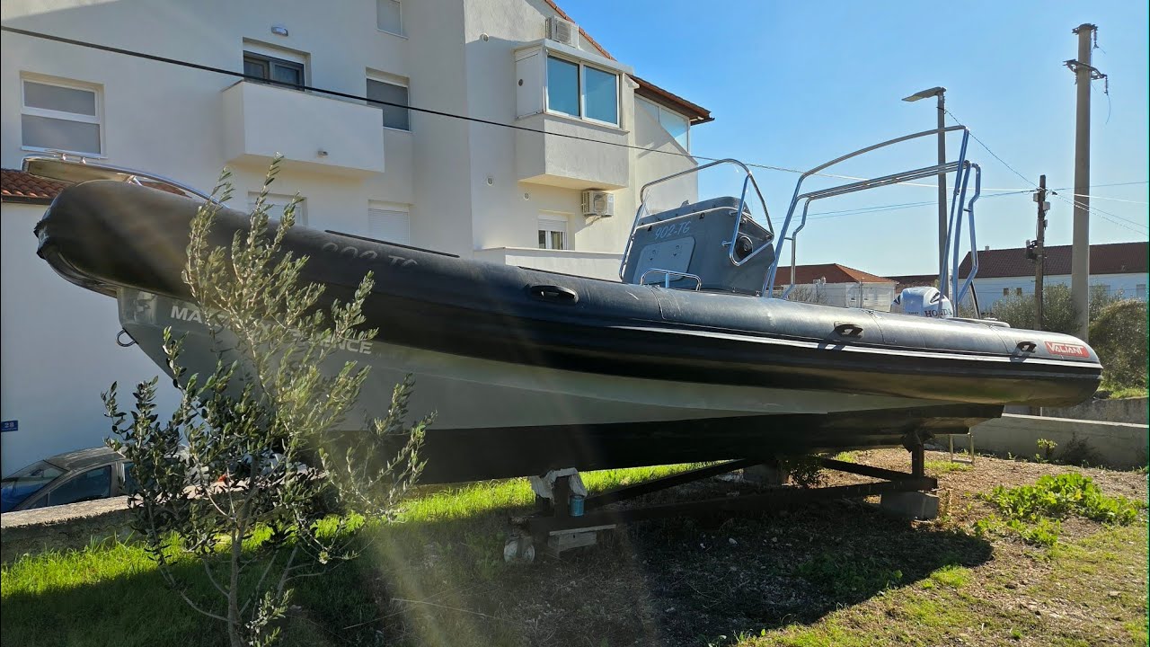 NOVI BROD - VALIANT 7.6m 250Hp Honda