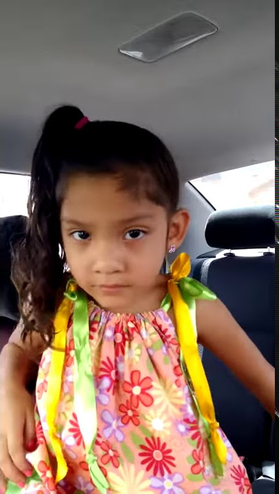 Laila Renee Cruz dancing in the car