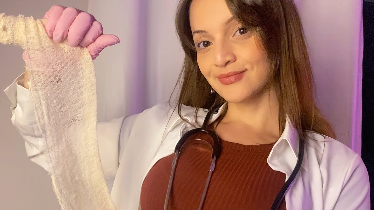 ASMR Médica Cuidando do Seu Braço Quebrado 🩺💤 | Roleplay Relaxante para Dormir