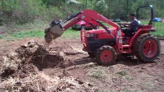 Mixing Cob with a Tractor or Skidsteer - Mix Large Batches of Cob Quickly!