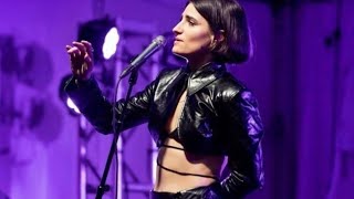 Mattiel - Whites Of Their Eyes - Live - London - 7th May 2022
