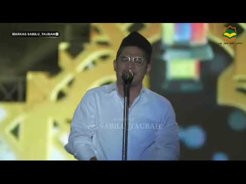 Para Pencarimu~UNGU Band Live \"HARLAH SABILU TAUBAH ke 5\"