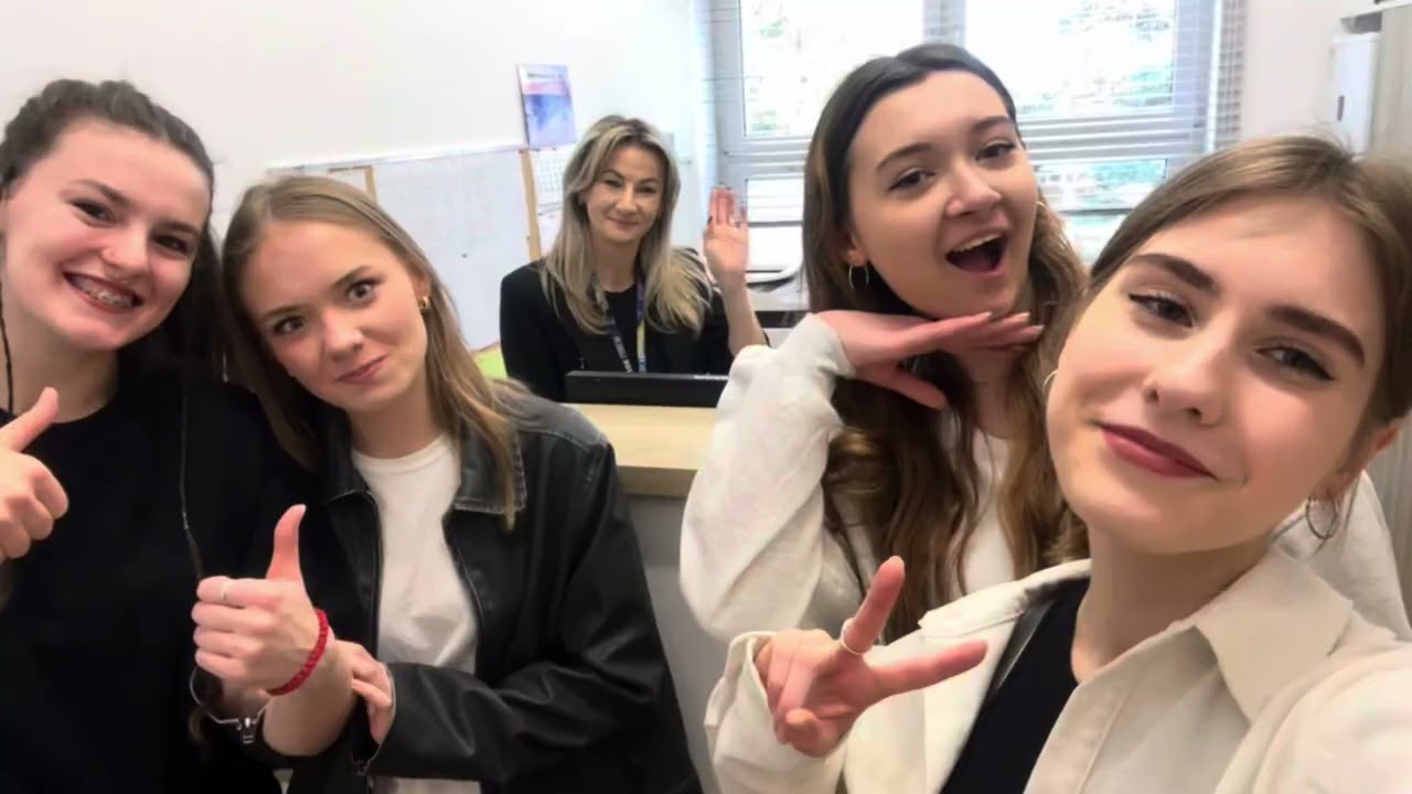 Szkoła w kadrze - film promocyjny VIII LO w Lublinie