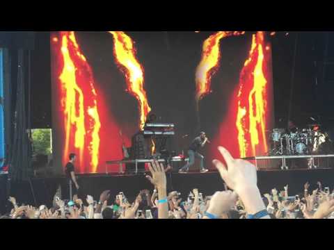 Kid Cudi - Mojo So Dope (live) @ Lollapalooza 8-1-15