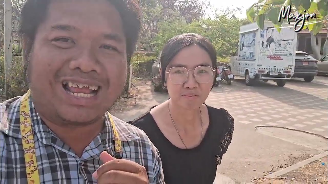 แม็กจร พาชมวัดพระนอน อีกครั้ง