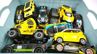Box Full of Model Cars\Lamborghini Huracan, Mini Cooper, Dodge Charger, Mercedes Benz G63 Jeep, Ford
