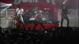 Sum 41 - Goddamn I'm Dead Again - Roxy, Praha, CZ 07.02.2017 1080/50p