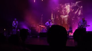 Pavement - Here (live at Le Grand Rex, Paris, 28.10.2022)