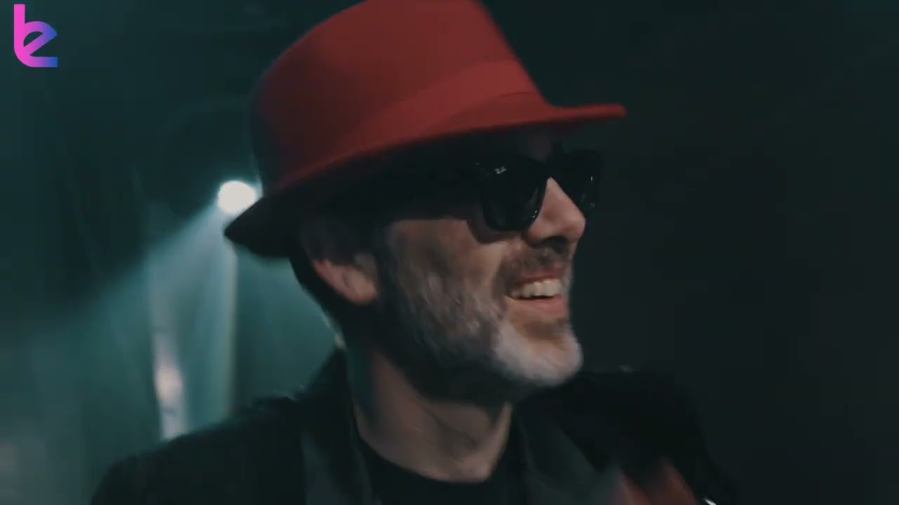 Soniq | The Ultimate DJ Live Club Party Band