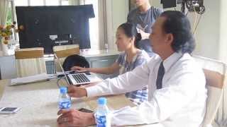 Buổi Ăn Trưa Của Đoàn Phim Đôi Mắt Trái Tim