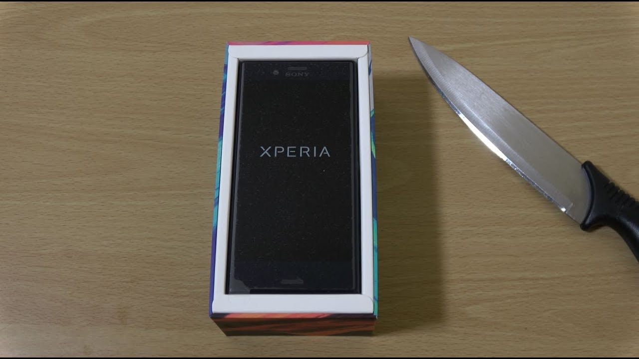 Sony Xperia X Compact - Unpacking