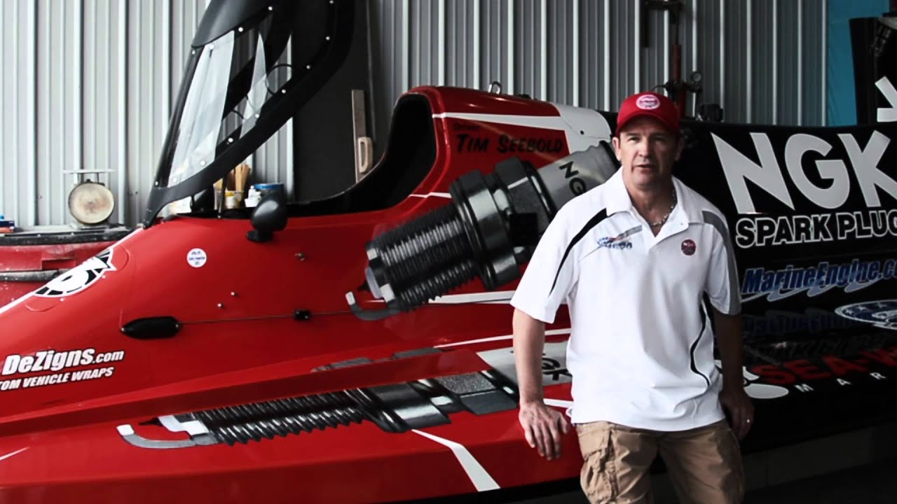 Tim Seebold 2015 F1 Season Behind The Racing Part 2 - YouTube