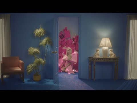 Kim Petras - I Don't Want It At All (30 октября 2017)