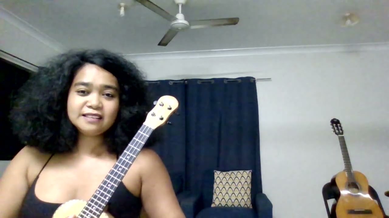 Barnes and Mullins Tenor Ukulele Review